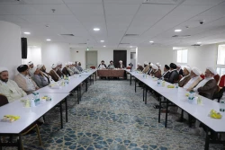 حجت الاسلام والمسلمین نواب:

روحانیون می‌توانند در ذهن زائران «گلستان معرفت» ایجاد کنند 2