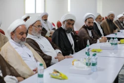 حجت الاسلام والمسلمین نواب:

روحانیون می‌توانند در ذهن زائران «گلستان معرفت» ایجاد کنند 4