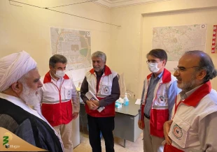 در بازدید مسئولان ستاد مدینه عنوان شد؛
مراجعه روزانه ۱۰۰۰ زائر به مرکز پزشکی مدینه/ تلاش برای ترخیص بیماران بستری 5