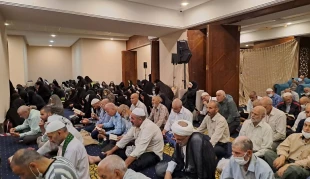مراسم دعای کمیل زائران ایرانی درمکه برگزار شد 8