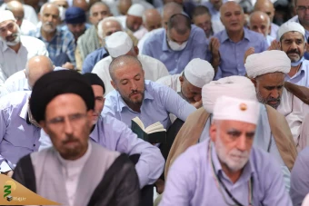 
دعای کمیل زائران ایرانی در مکه مکرمه
 9