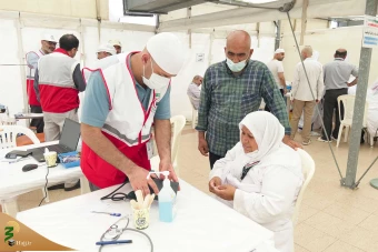 خدمات پزشکی هلال احمر جمهوری اسلامی ایران در منا 21