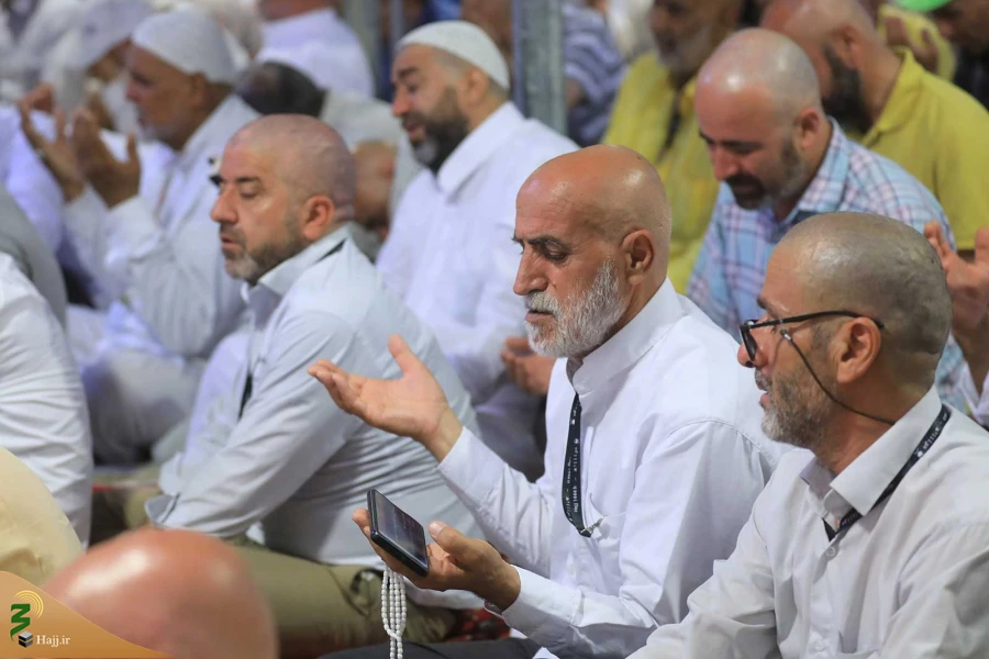 مراسم گرامیداشت شهدای منا و مسجدالحرام 18