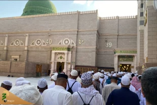 زیارت بارگاه منور پیامبر گرامی اسلام در مدینه + عکس و فیلم 3