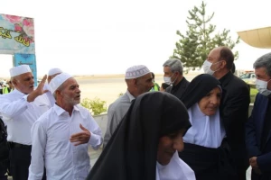 استقبال از حجاج کردستان و همدان به عنوان آخرین گروه زائران ایرانی خانه خدا