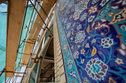 انجام کاشی‌کاری صحن حضرت زینب (س) در کربلا با همت استادکاران ایرانی + تصاویر 2