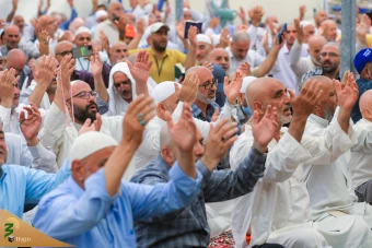 مراسم دعای ندبه در سرزمین منا 6