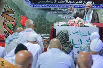 مراسم دعای ندبه در سرزمین منا 17
