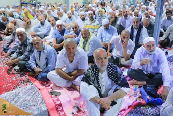 مراسم دعای ندبه در سرزمین منا 20