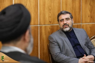 Minister of Culture and Islamic Guidance talks with the Iranian pilgrims head on Hajj and Umrah trips 5