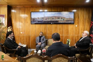 حوار وزیر الثقافة و الإرشاد الإسلامی مع رئیس الحجاج الإیرانیین بشان رحلات الحج و العمرة 2