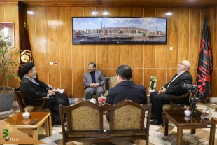 حوار وزير الثقافة و الإرشاد الإسلامي مع رئيس الحجاج الإيرانيين بشان رحلات الحج و العمرة 5