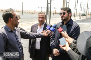 وزیر راه: ظرفیت پارک یکصدهزار خودرو در مرز مهران ایجاد شده است