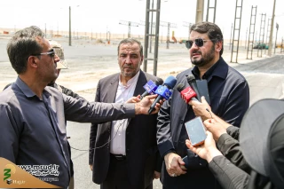 وزیر راه: ظرفیت پارک یکصدهزار خودرو در مرز مهران ایجاد شده است