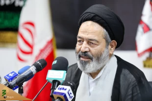 Unveiling the products of cultural and educational committee of Arbaeen headquarters 4