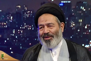 نماینده ولی فقیه در امور حج و زیارت:

اربعین نقطه عطف برای الگو و بهره گرفتن از ایثار و شهادت امام حسین(ع) و عزتمداری حضرت زینب کبری (س) 3