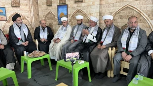 همگام شدن نماینده ولی فقیه در امور حج و زیارت با زائران اربعین 11