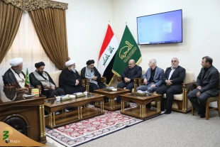 در دیدار نماینده ولی فقیه در امور حج و زیارت و دبیرکل عتبه عسکریین بررسی شد؛

آخرین اقدامات صورت گرفته و تسهیلات فراهم شده برای زائران اربعین 3