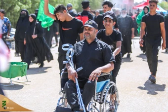 پیاده‌روی زائران اربعین حسینی از نجف به کربلا 41