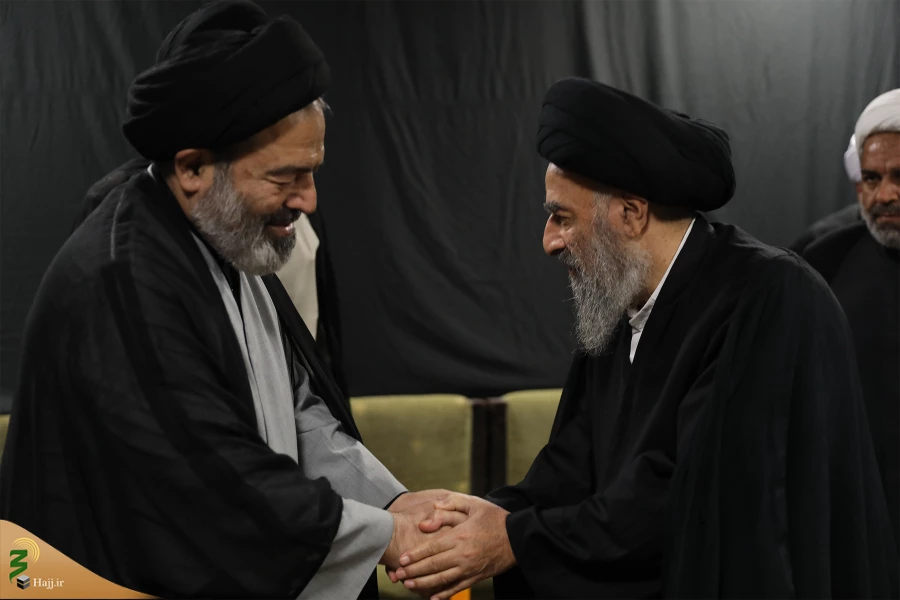 حجت الاسلام والمسلمین نواب ؛

تاکید بر برگزاری برنامه های متنوع فرهنگی درفعالیت های بعثه 2
