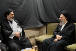 حجت الاسلام والمسلمین نواب ؛

تاکید بر برگزاری برنامه های متنوع فرهنگی درفعالیت های بعثه 4