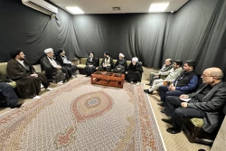 حجت الاسلام والمسلمین نواب ؛

تاکید بر برگزاری برنامه های متنوع فرهنگی درفعالیت های بعثه 5