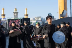 عزاداری زائران اربعین حسینی در کربلای معلی 6
