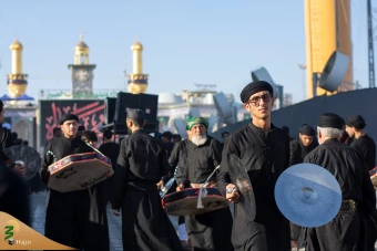 عزاداری زائران اربعین حسینی در کربلای معلی 6