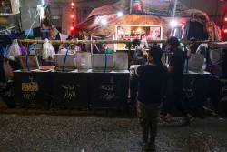 موکب‌های عراقی میزبان زائران اربعین حسینی در کربلای معلی 3