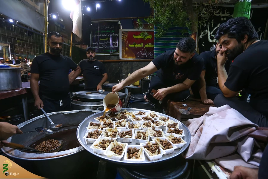موکب‌های عراقی میزبان زائران اربعین حسینی در کربلای معلی 4
