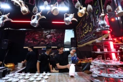 موکب‌های عراقی میزبان زائران اربعین حسینی در کربلای معلی 29