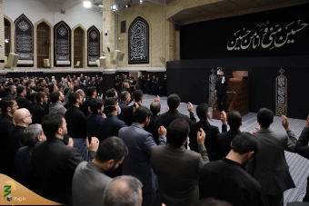 مراسم عزاداری هیات‌های دانشجویی با حضور مقام معظم رهبری 25
