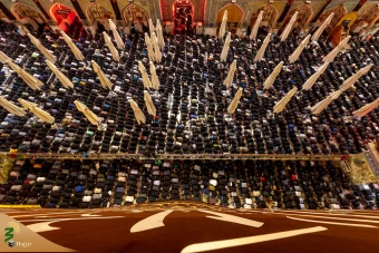 اقامه نماز جماعت در حرم امیرالمومنین علی علیه السلام 15