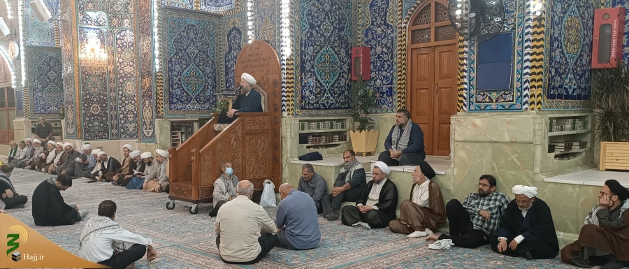 حضور چشمگیرعلما و روحانیون کاروان ها در برنامه بعثه مقام معظم رهبری در حرم امام حسین + تصاویر  2