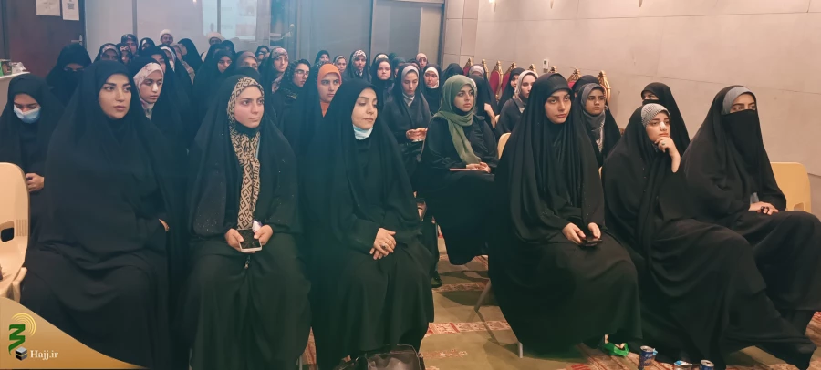 گردهمایی زیر پرچم حسین(ع) با حضور دانشجویان 2