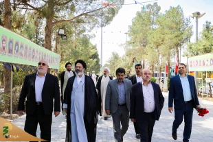دیدار مسئولان حوزه حج و زیارت با خانواده شهیدان قلانی 11