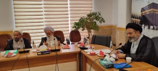 در نشست سرپرست حجاج ایرانی با نمایندگان بیوت مراجع مطرح شد؛

از بررسی فقهی مسائل مستحدثه قربانی در حج تا دعوت از حوزویان برای هم‌فکری درباره سفر زیارتی اربعین 6