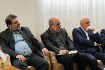 دیدار با خانواده شهیدان قلانی
 3