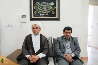 دیدار با خانواده شهیدان قلانی
 10