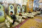 گل آرایی ضریح حضرت امیر مؤمنان علی (ع) به مناسبت میلاد پیامبر اکرم (ص)+تصاویر 2