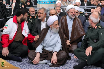 دیدار مسئولان نظام و مهمانان کنفرانس وحدت با رهبر انقلاب 26
