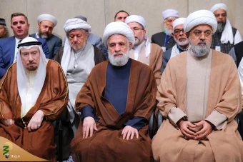 دیدار مسئولان نظام و مهمانان کنفرانس وحدت با رهبر انقلاب 28