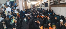 برگزاری جشن میلاد پیامبررحمت(ص)  با حضور زائران ایرانی در سرداب امام علی(ع) 3