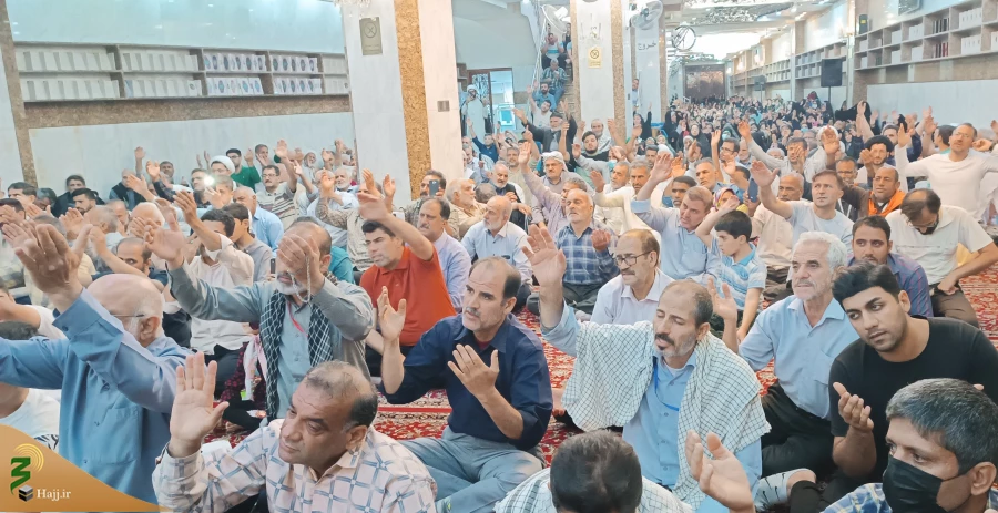 برگزاری جشن میلاد پیامبررحمت(ص)  با حضور زائران ایرانی در سرداب امام علی(ع) 7