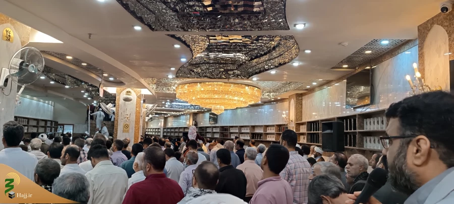 برگزاری جشن میلاد پیامبررحمت(ص)  با حضور زائران ایرانی در سرداب امام علی(ع) 11