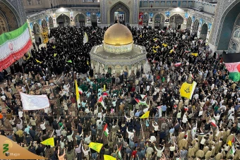 اجتماع همبستگی با جبهه مقاومت فلسطین در حرم مطهر رضوی 18