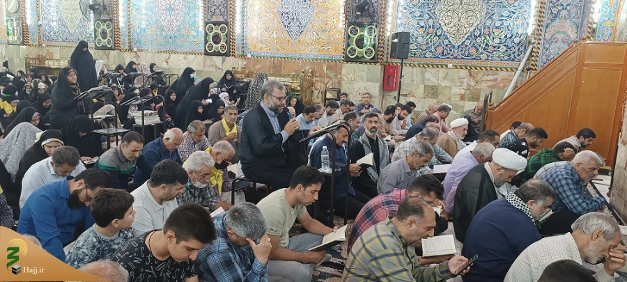 نوای «الهی و ربِّی مَن لی غَیرُک » زائران ایرانی در عای کمیل خیمه گاه حسینی کربلای معلی 9