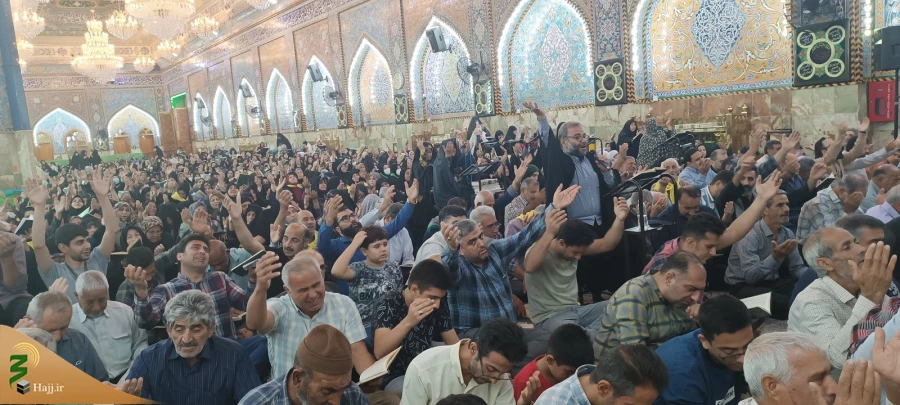 نوای «الهی و ربِّی مَن لی غَیرُک » زائران ایرانی در عای کمیل خیمه گاه حسینی کربلای معلی 6