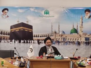 نماینده ولی فقیه در امور حج و زیارت مطرح کرد؛

حوزه علمیه قم مبدأ تفکر مبارزه با ظلم، ستم و تعدی در برابر رژیم صهیونیستی 3