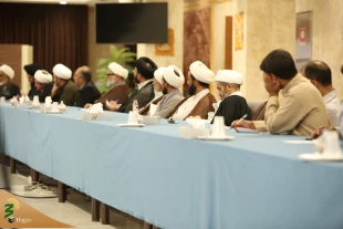 حجت‌الاسلام والمسلمین نواب:

حوادث خونبار غزه مشت لیبرال دموکراسی دروغین غرب را باز کرد 3